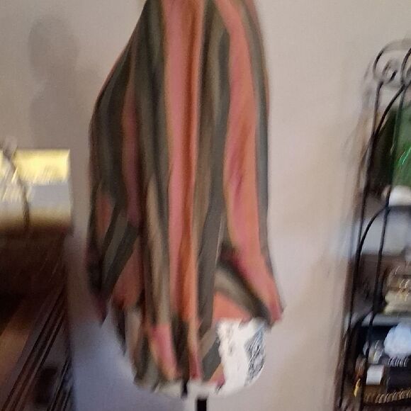 AEO Striped Tie-Front Blouse XS - Picture 5 of 7